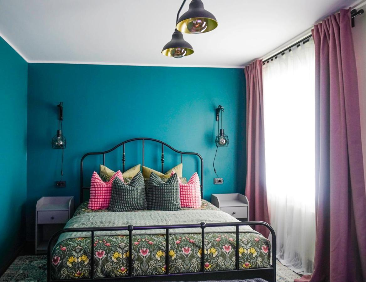 Apartment Secret Jonava Luaran gambar