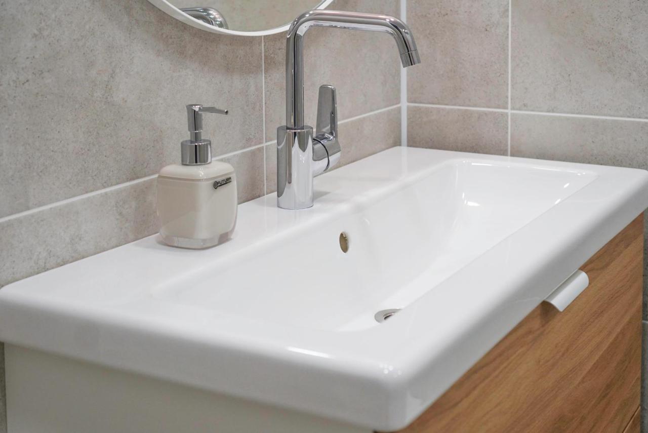 Apartment Secret Jonava Luaran gambar